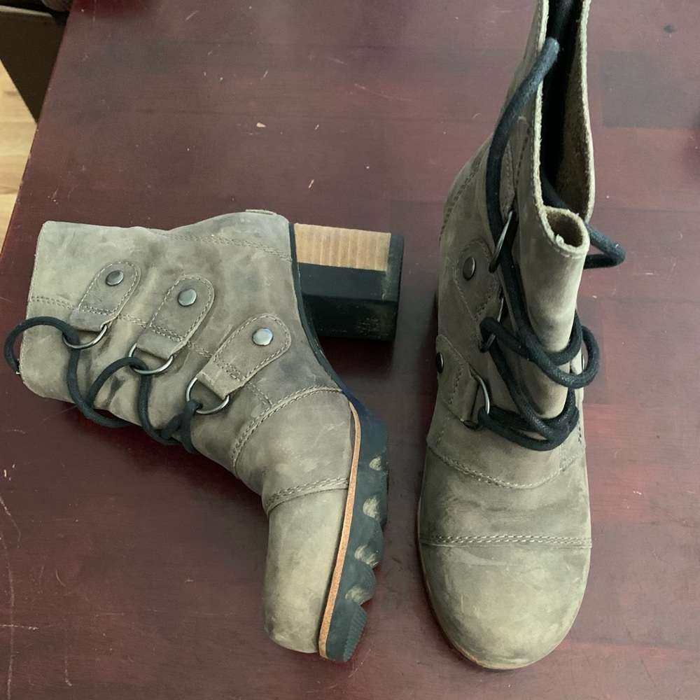 Sorel Size 5